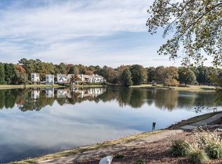 117 Westview Cove Ln, Cary, NC 27513