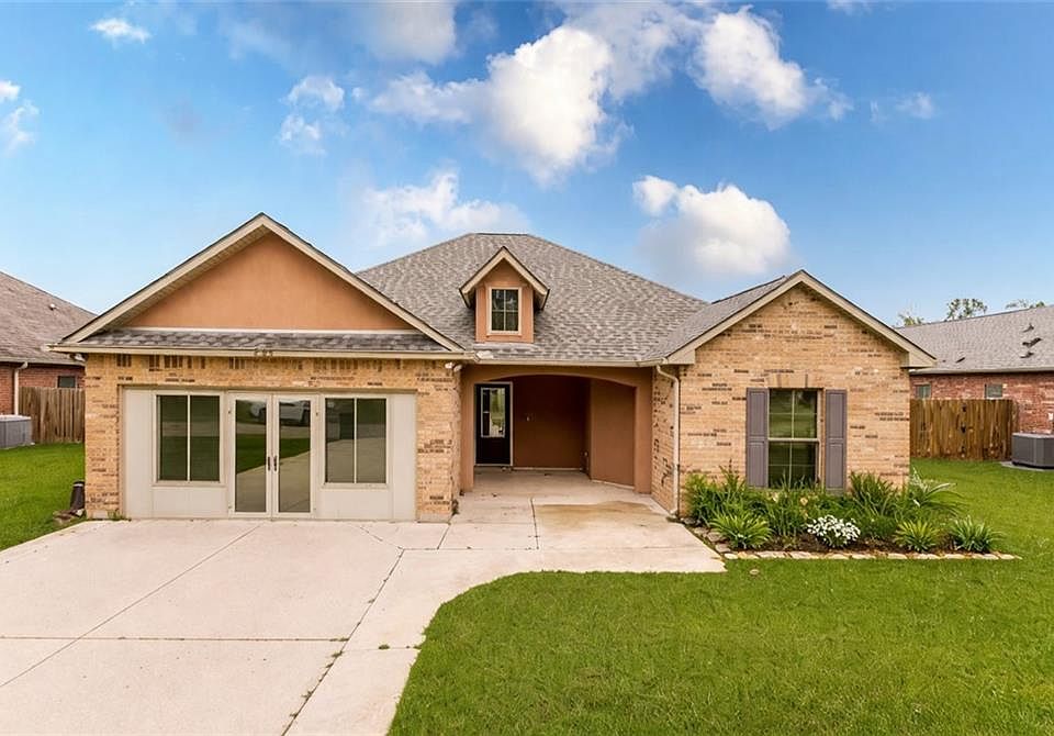 1st image of 30385 Dawson Ln