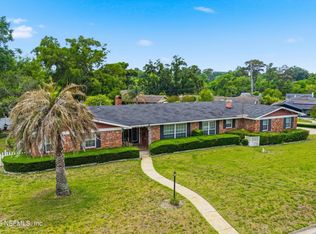 1884 PARKCREST Drive, Jacksonville, FL 32211