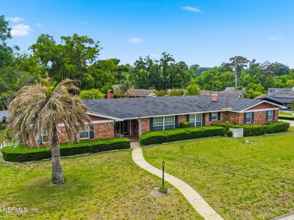 1884 PARKCREST Drive, Jacksonville, FL 32211