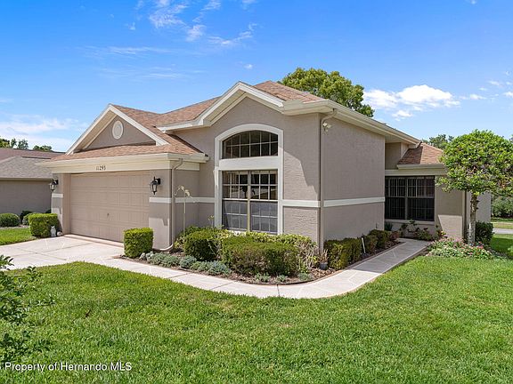 3rd image of 11293 Copley Ct