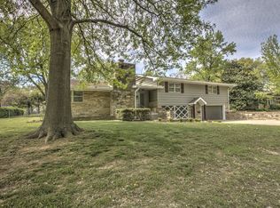 1331 Grandview Rd, Bartlesville, OK 74006