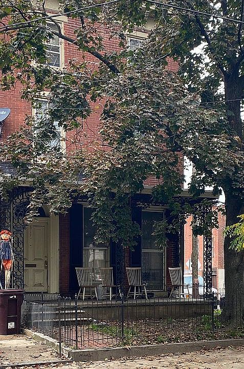 1st image of 515 N Washington St
