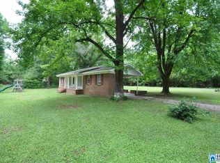 4718 Gibson Cir, Graysville, AL 35073