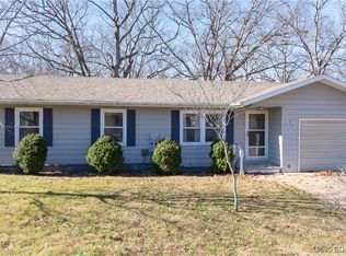 77 Banner St, Camdenton, MO 65020