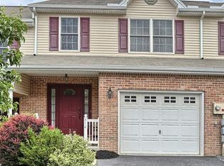 510 Sunday Dr, Harrisburg, PA 17111