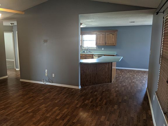 5th image of 1750 Village Pkwy