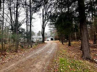 139 Cringle Rd, Saranac, NY 12981