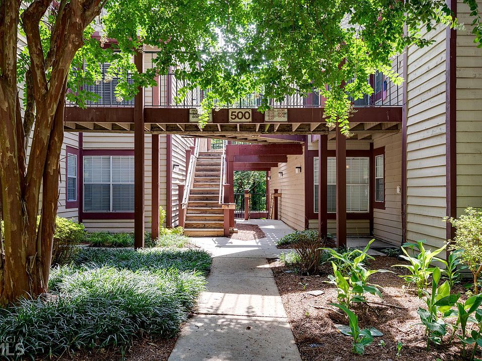 1st image of 515 Cypress Pointe St