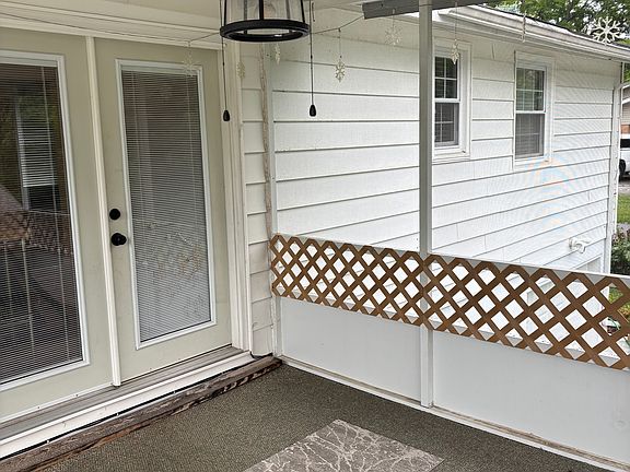 4th image of 11157 Thornton Dr