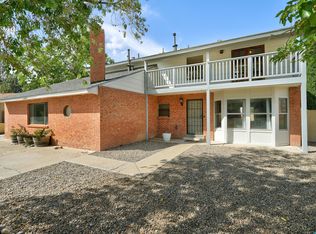 6105 Flor De Rio NW, Albuquerque, NM 87120