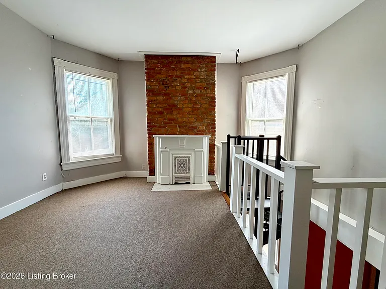 1039 E Breckinridge St #1 — Photo 7