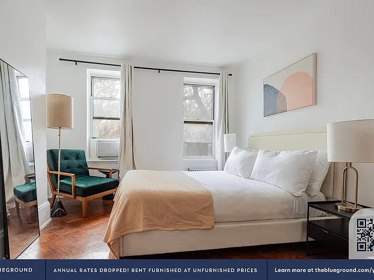 327 E 10th St #1B — Photo 8