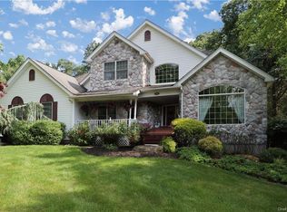 26 Par Rd, Montebello, NY 10901