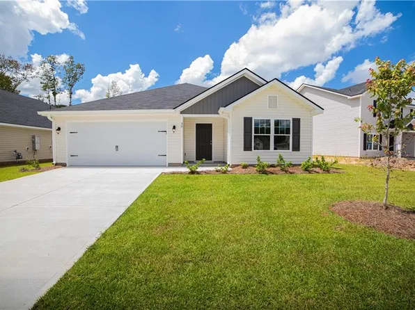 11021 Woodland Trl, Brunswick, GA 31525