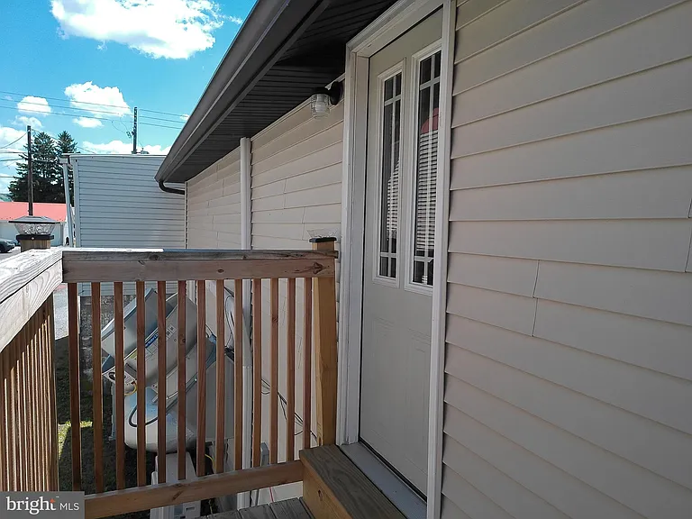 640 E Chestnut St #1 — Photo 16