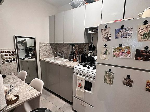 2nd image of 311 E 84th St APT 2B