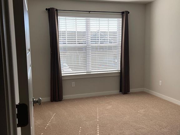 2nd image of 4224 Aragorn Way