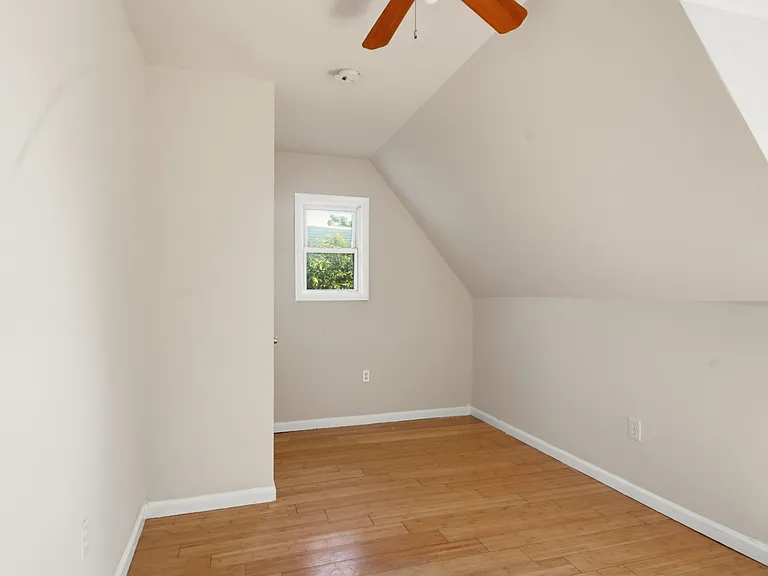 26 Seymour Ave #3 — Photo 14