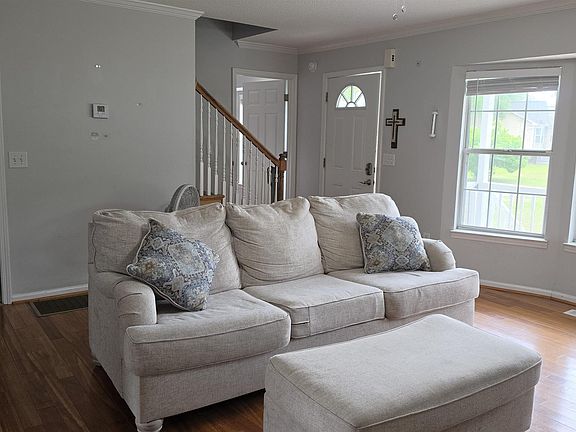 5th image of 7502 Ashton Pl