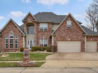 1501 Heather Glen Dr, Lake Saint Louis, MO 63367