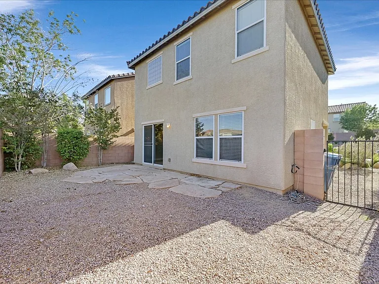 7912 Ivy Run St — Photo 24