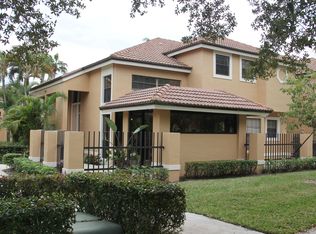 384 S Prestwick Cir #4, Palm Beach Gardens, FL 33418
