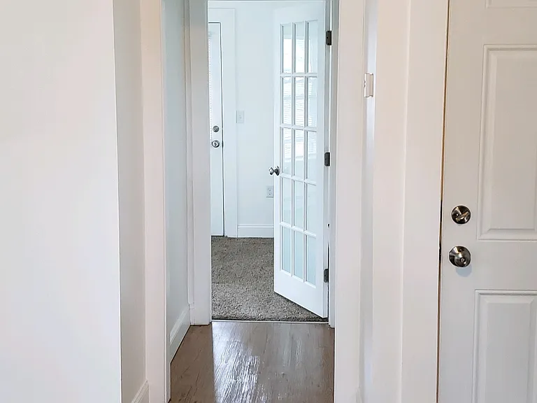 70 Whitney St — Photo 4