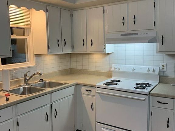 3rd image of 1120 State Route 662 W APT D
