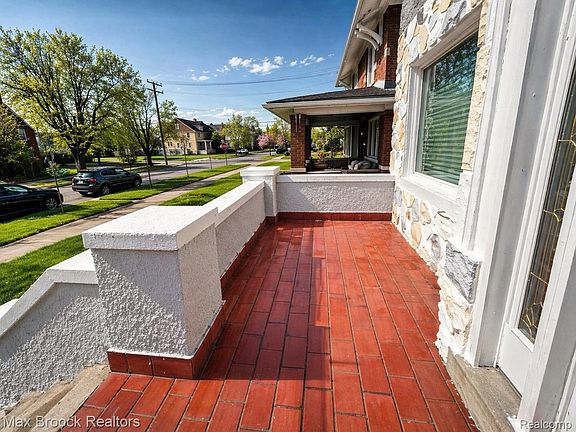 4th image of 1540 Atkinson St