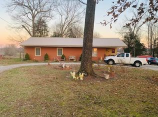 1902 Powder Mill Rd, Magnolia, KY 42757
