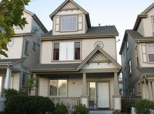 950 Commercial Ave, South San Francisco, CA 94080