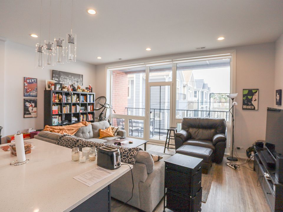 1st image of 2402 W Carmen Ave #201