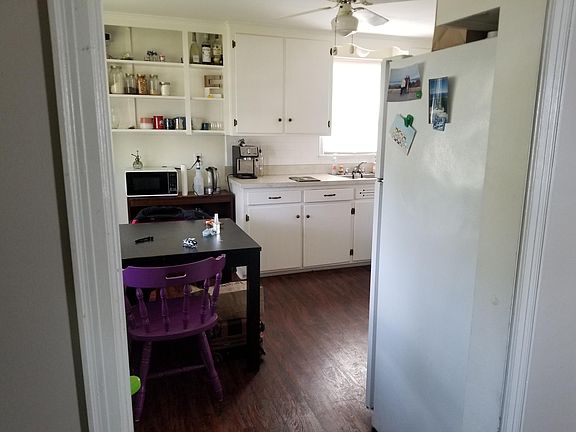 5th image of 26 Redmond Ave #1