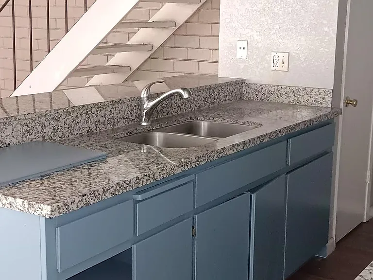 2140 Chrysler Dr #2 & 3 — Photo 10
