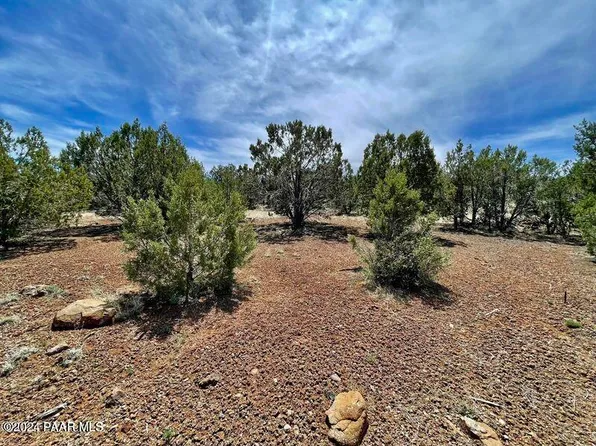 2084/2026 W Albert Way, Williams, AZ 86046