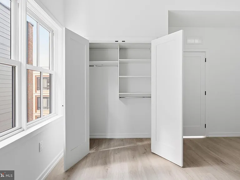 209 New St #6A — Photo 9