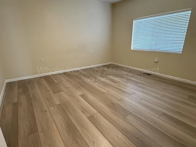 12555 Monroe Dr #1 — Photo 8