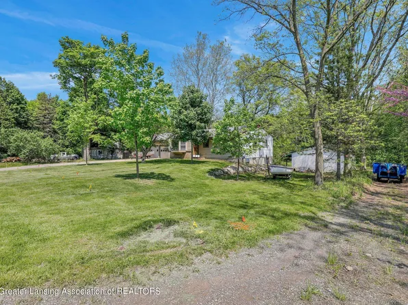 2794 Dobie Rd, Mason, MI 48854