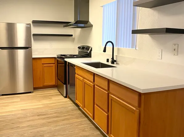 240 E Madison Ave APT 1, El Cajon, CA 92020