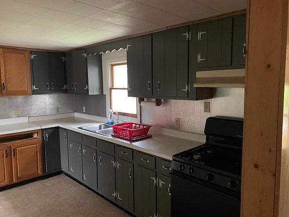 2nd image of 2565 Serene Dr