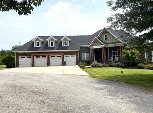 132 Systems Ln, Columbia, SC 29212