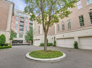 2194 Briarglen Dr, Houston, TX 77027