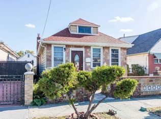 22-25 98th St, Flushing, NY 11369