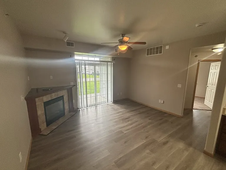 2230 Westlake Rd — Photo 2