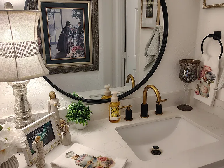 One of 5 private, full bathrooms.