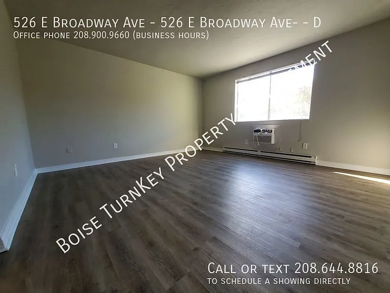 526 Broadway Ave #D — Photo 11