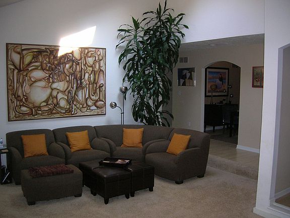 5th image of 8329 Dove Ct
