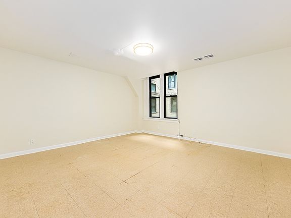 2nd image of 47-06 45th St #Basement