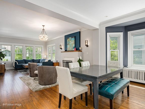 5th image of 238 Ashland Ave
